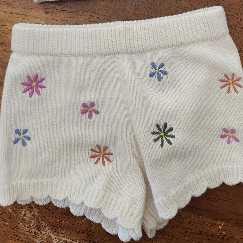 💙 Old Navy Kids Floral Knit Short/tank Set- White - Picture 2 of 2